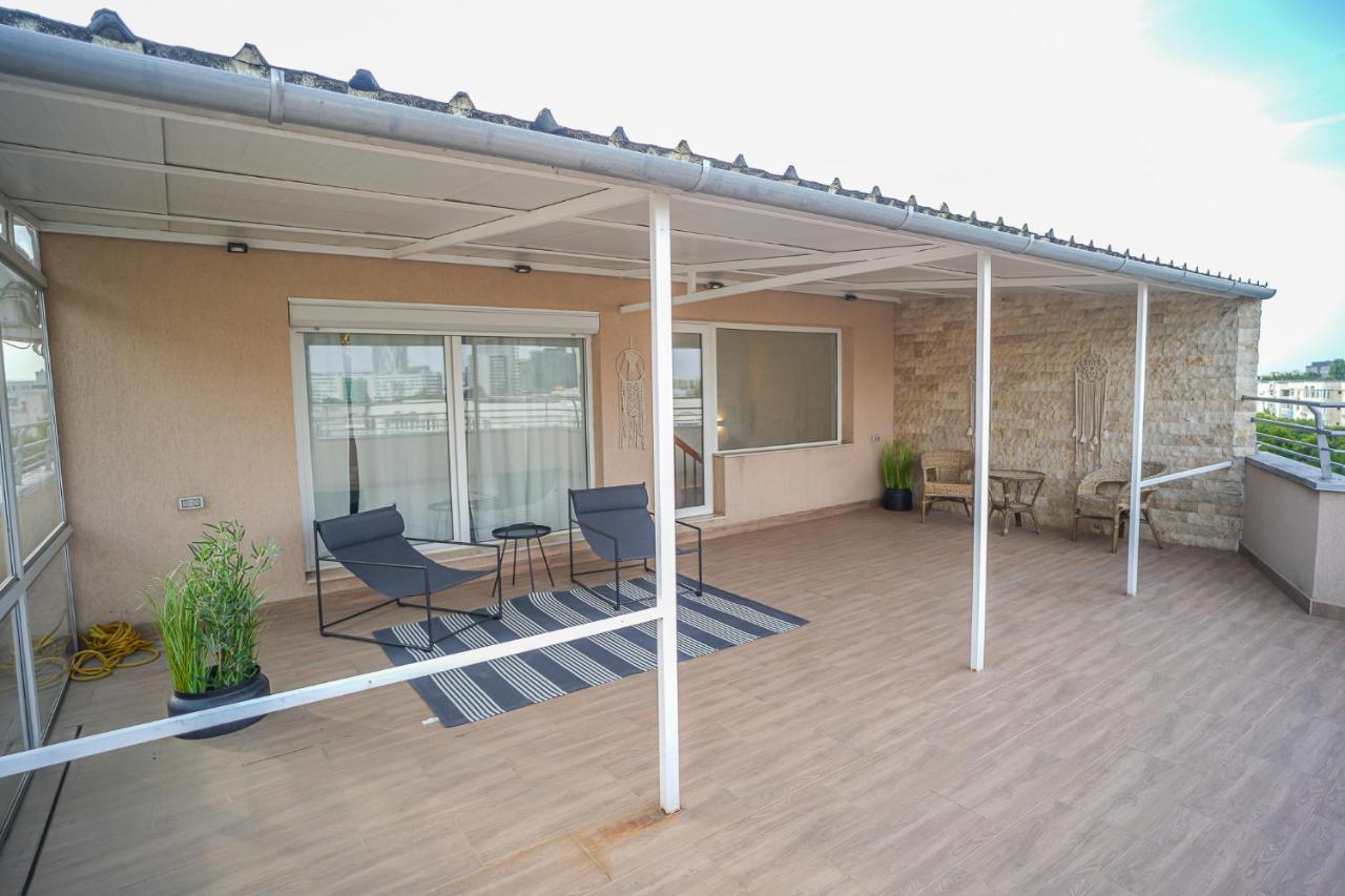 Penthouse With Huge Rooftop & Amazing City View Bucareste Exterior foto