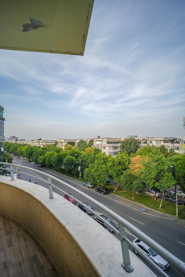 Penthouse With Huge Rooftop & Amazing City View Bucareste Exterior foto