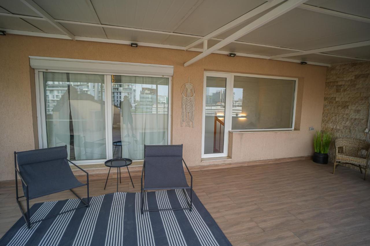 Penthouse With Huge Rooftop & Amazing City View Bucareste Exterior foto